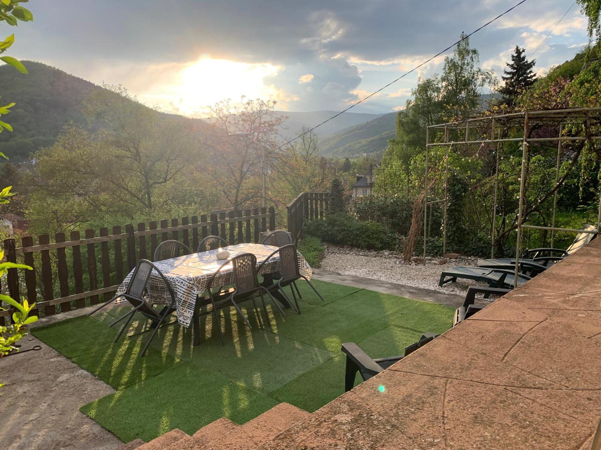 Apartamento Au Reposoir - Vue Sur La Montagne Buhl Exterior foto